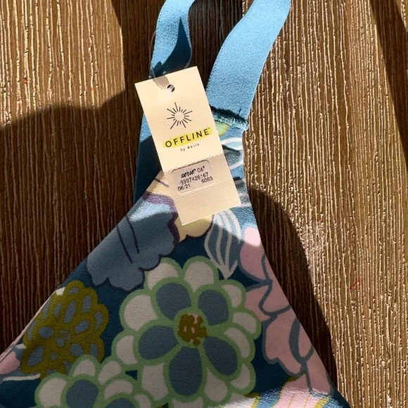 Aerie Blue and Pink Floral Bralette - Picture 4 of 5